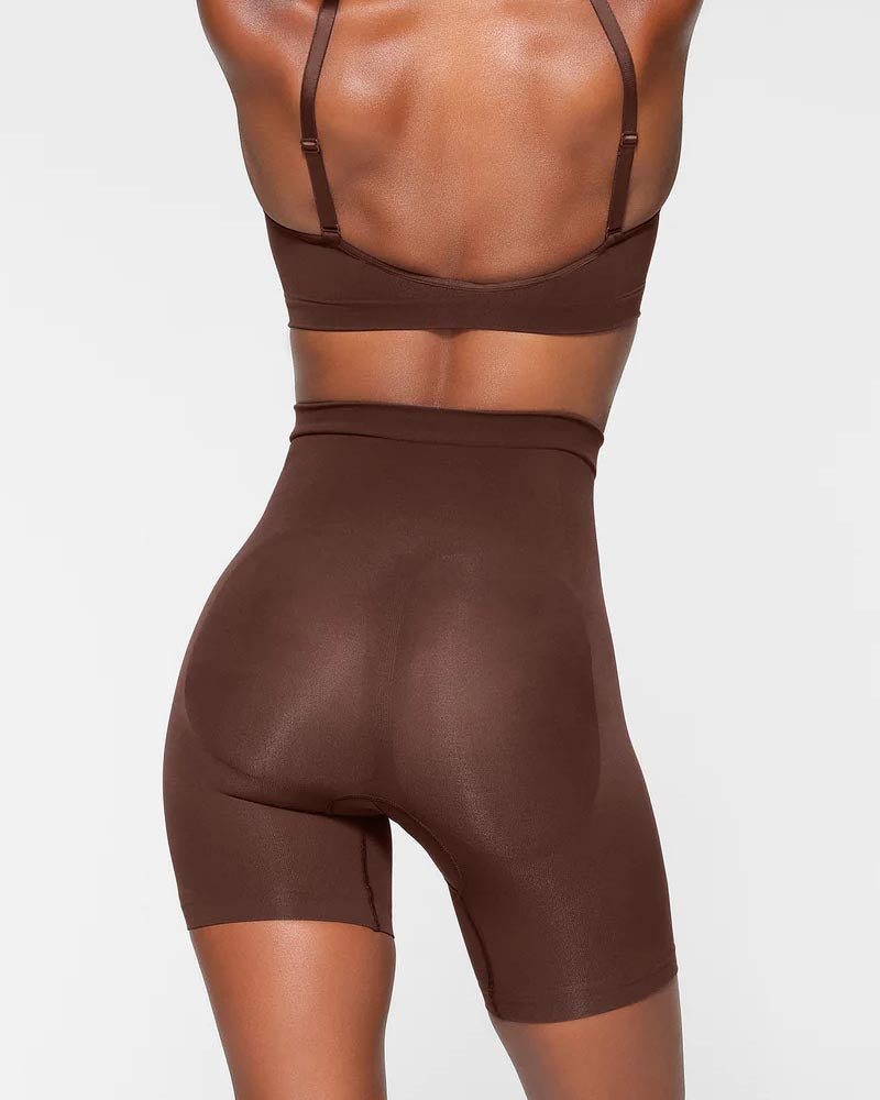 Pantalones cortos sin costuras con cintura alta que levantan la cadera