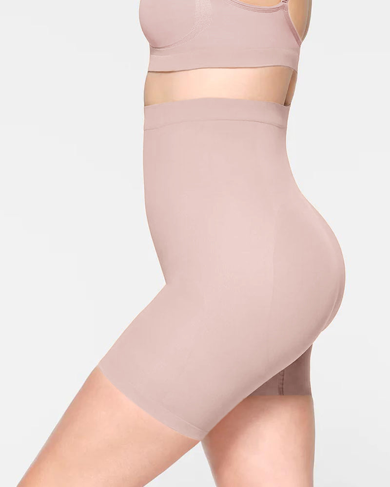 Pantalones cortos sin costuras con cintura alta que levantan la cadera