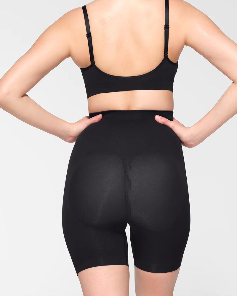 Pantalones cortos sin costuras con cintura alta que levantan la cadera